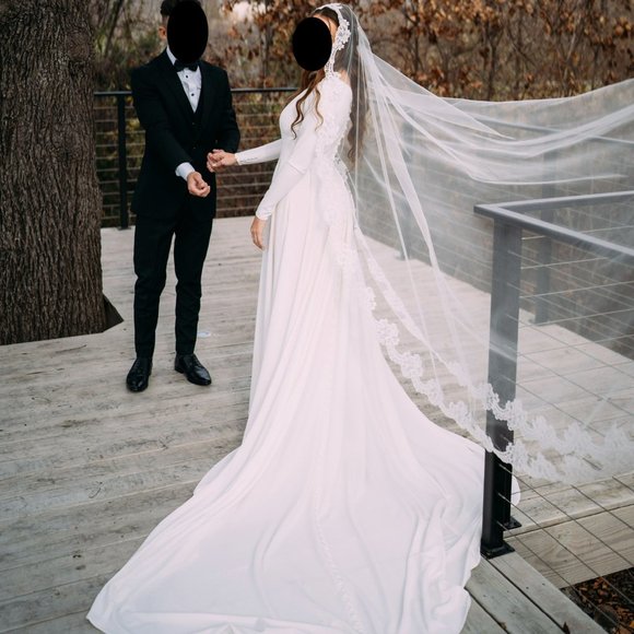 Wedding dress Size 6